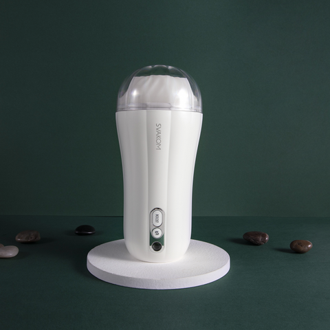 Svakom Robin Rechargeable Vibrating Masturbator